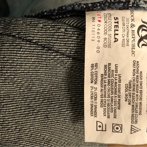 Rock & Republic “STELLA” edition dark blue straight leg. Size 26.Great condition - Picture 6 of 7